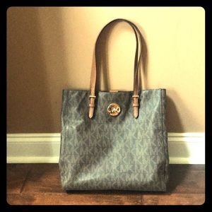 Authentic Michael Kors Signature Leather Tote